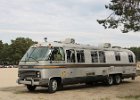 Airstream 325 1986  Airstream 325 1986, Festival Vintage Fontainebleau, Grand parquet, 21 septembre 2024