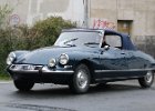 Citroën DS cabriolet  Citroën DS cabriolet, bouchon de Nemours, 6 octobre 2024