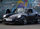 Porsche 911 Turbo  Porsche 911 Turbo, 9e traversée estivale de Paris, 31 juillet 2016
