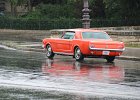 Ford Mustang 1965  Ford Mustang 1965, traversée de Paris, 25 juillet 2021