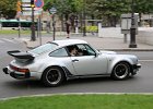 Porsche 911 turbo  Porsche 911 turbo, traversée de Paris, 25 juillet 2021