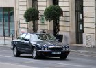 Jaguar XJ8 Sovereign 1997  Jaguar XJ8 Sovereign 1997, traversée de Paris, 31 juillet 2022