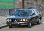 BMW 728 1986  BMW 728 1986, Traversée de Paris hivernale 15 janvier 2023